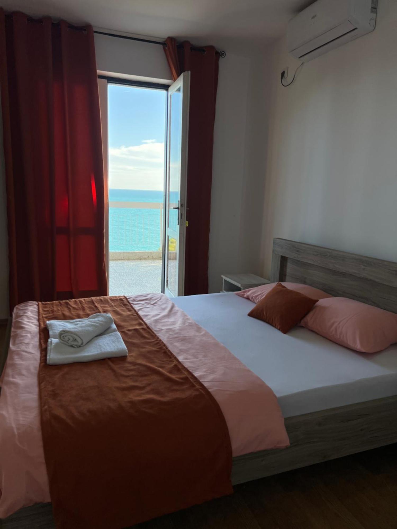 Apartments Nautilus Ulcinj Exteriör bild