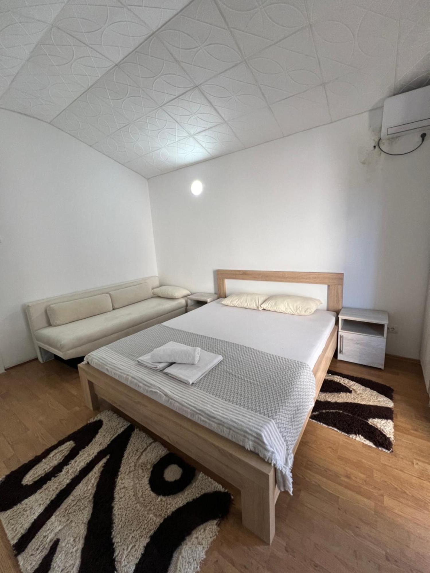 Apartments Nautilus Ulcinj Exteriör bild