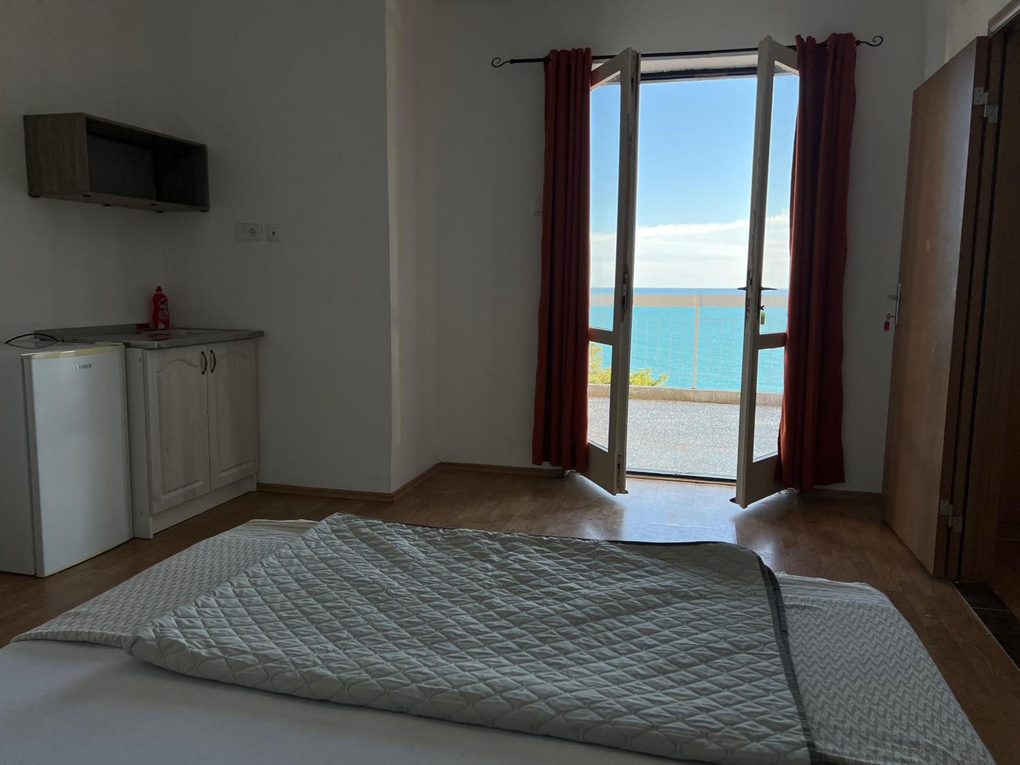 Apartments Nautilus Ulcinj Exteriör bild